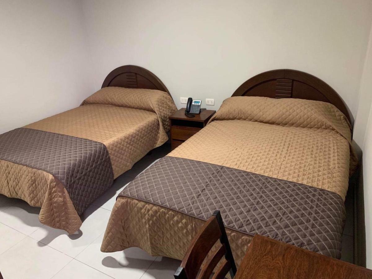 Ah Hotel Santa Cruz de La Sierra Ngoại thất bức ảnh